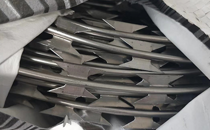 不銹鋼刀片刺繩 不銹鋼刀片刺繩